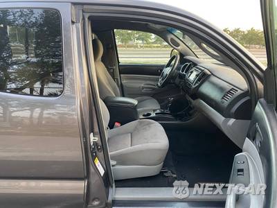 2013 Toyota Tacoma Extended Cab Medium Bed w/Rear Doors - zdjęcie 25 z 40 - miniatura