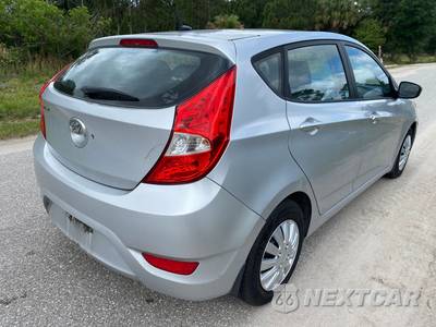 2015 Hyundai Accent GS Hatchback - zdjęcie 6 z 45 - miniatura