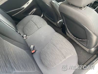 2015 Hyundai Accent GS Hatchback - zdjęcie 35 z 45 - miniatura
