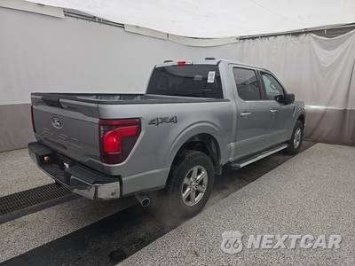 2025 Ford F-150 XLT Crew Cab Short Bed - zdjęcie 4 z 18 - miniatura