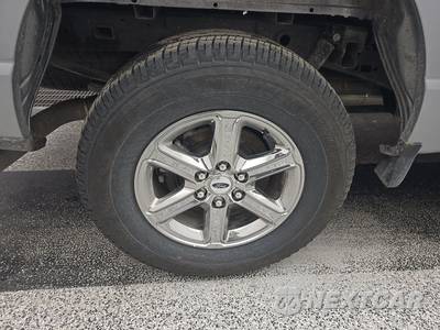 2025 Ford F-150 XLT Crew Cab Short Bed - zdjęcie 5 z 18 - miniatura