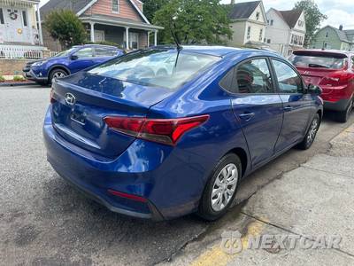 2019 Hyundai Accent SE - zdjęcie 3 z 15 - miniatura