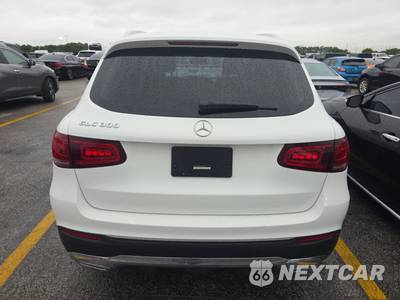2020 Mercedes-Benz GLC 300 - zdjęcie 5 z 17 - miniatura