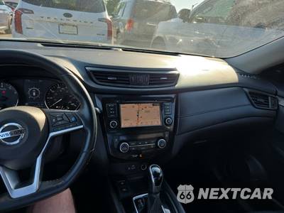 2019 Nissan Rogue SV - zdjęcie 14 z 22 - miniatura