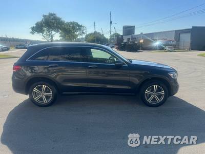 2021 Mercedes-Benz GLC 300 4MATIC - zdjęcie 17 z 62 - miniatura