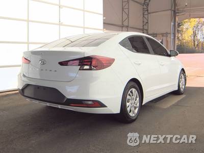 2019 Hyundai Elantra SE Sedan - zdjęcie 4 z 36 - miniatura