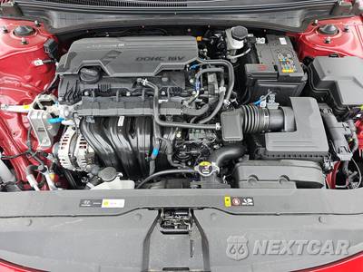 2025 Hyundai Elantra SEL Sport - zdjęcie 15 z 24 - miniatura