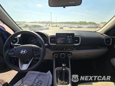 2020 Hyundai Venue SEL - zdjęcie 11 z 33 - miniatura