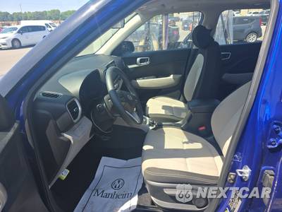 2020 Hyundai Venue SEL - zdjęcie 7 z 33 - miniatura