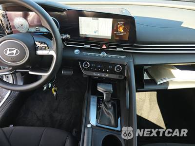 2024 Hyundai Elantra SEL - zdjęcie 11 z 26 - miniatura