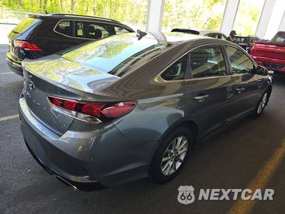 2019 Hyundai Sonata SE - zdjęcie 4 z 53 - miniatura