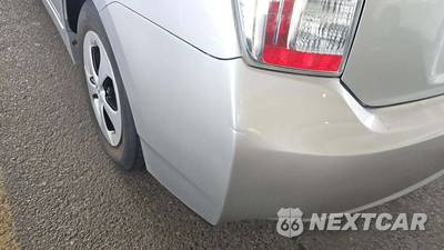 2014 Toyota Prius Four - zdjęcie 24 z 24 - miniatura