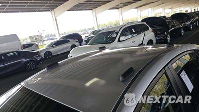2014 Toyota Prius Four - zdjęcie 20 z 24 - miniatura