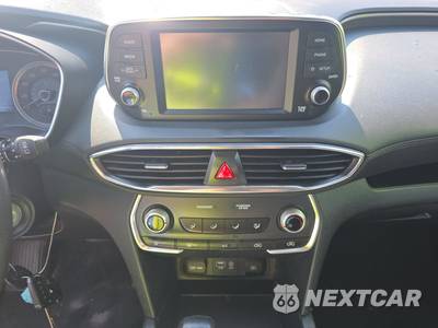 2019 Hyundai Santa Fe SE - zdjęcie 11 z 33 - miniatura