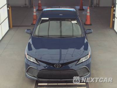 2024 Toyota Camry LE - zdjęcie 2 z 23 - miniatura