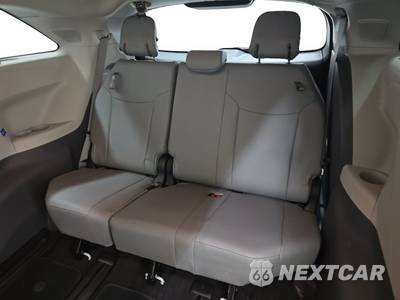 2021 Toyota Sienna Limited 7-Passenger 120.5" WB - zdjęcie 14 z 22 - miniatura