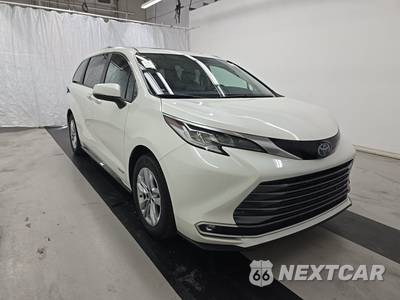 2021 Toyota Sienna Limited 7-Passenger 120.5" WB - zdjęcie 3 z 22 - miniatura