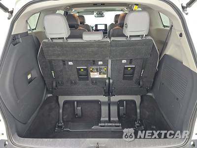 2021 Toyota Sienna Limited 7-Passenger 120.5" WB - zdjęcie 17 z 22 - miniatura
