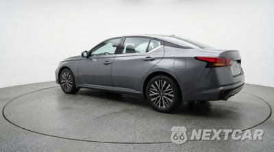 2025 Nissan Altima SV - zdjęcie 5 z 12 - miniatura