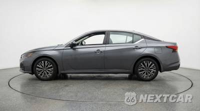 2025 Nissan Altima SV - zdjęcie 4 z 12 - miniatura