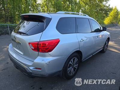 2017 Nissan Pathfinder S - zdjęcie 4 z 47 - miniatura