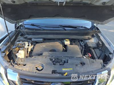2017 Nissan Pathfinder S - zdjęcie 16 z 47 - miniatura