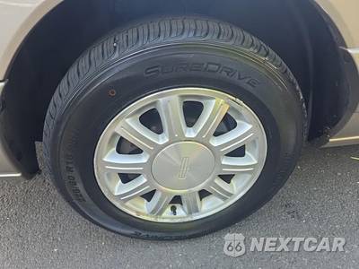 2001 Lincoln Continental - zdjęcie 8 z 33 - miniatura