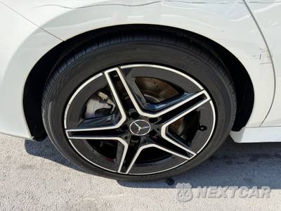 2022 Mercedes-Benz AMG CLA 35 4MATIC - zdjęcie 17 z 24 - miniatura