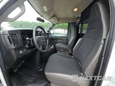 2025 GMC Savana 2500 Cargo Van 1WT 135.0" WB - zdjęcie 7 z 20 - miniatura