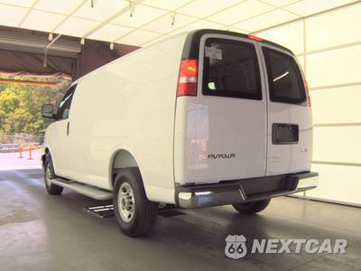 2025 GMC Savana 2500 Cargo Van 1WT 135.0" WB - zdjęcie 6 z 20 - miniatura
