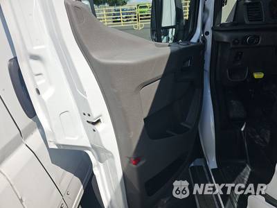 2025 Ford Transit 250 Cargo Van Low Roof 130.0" WB - zdjęcie 9 z 18 - miniatura