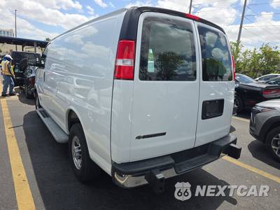 2025 Chevrolet Express 2500 Cargo Van 1WT 135.0" WB - zdjęcie 6 z 23 - miniatura