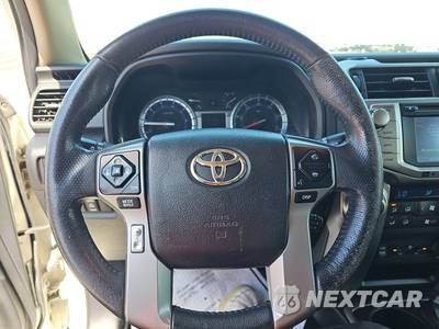 2017 Toyota 4Runner Limited - zdjęcie 10 z 41 - miniatura