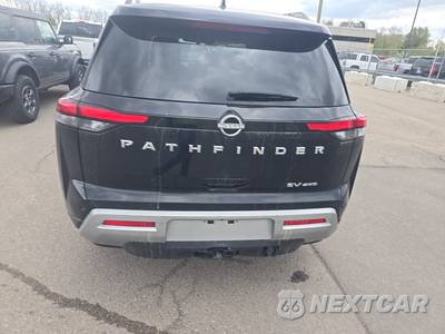 2024 Nissan Pathfinder SV - zdjęcie 5 z 20 - miniatura