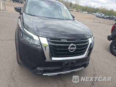 2024 Nissan Pathfinder SV - zdjęcie 2 z 20 - miniatura