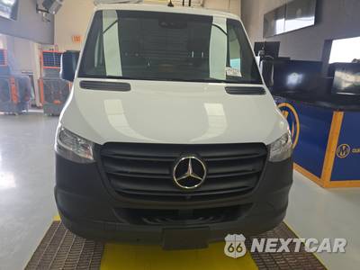2021 Mercedes-Benz Sprinter 1500 Cargo Van Standard Roof 144.0" WB - zdjęcie 2 z 26 - miniatura