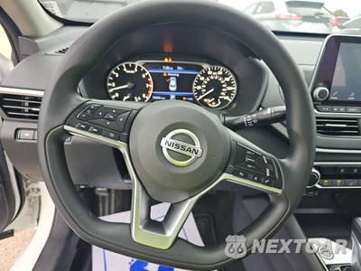 2020 Nissan Altima S - zdjęcie 10 z 24 - miniatura