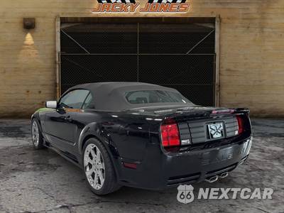 2006 Ford Mustang GT Convertible - zdjęcie 7 z 20 - miniatura