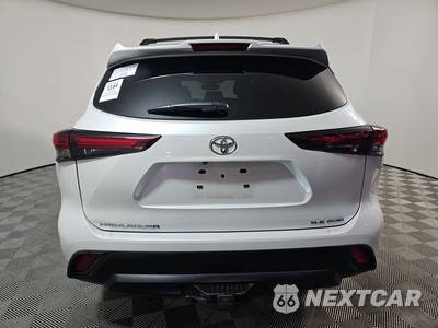 2024 Toyota Highlander XLE - zdjęcie 5 z 19 - miniatura