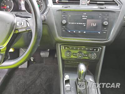 2019 Volkswagen Tiguan SE - zdjęcie 11 z 31 - miniatura