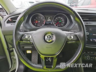 2019 Volkswagen Tiguan SE - zdjęcie 10 z 31 - miniatura