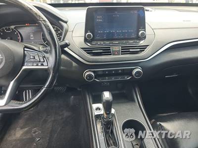 2020 Nissan Altima SR - zdjęcie 11 z 46 - miniatura