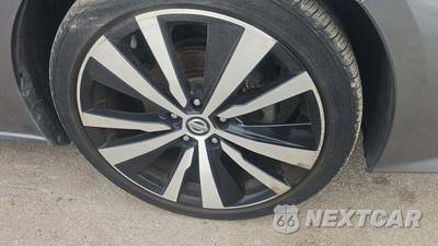 2020 Nissan Altima SR - zdjęcie 39 z 46 - miniatura