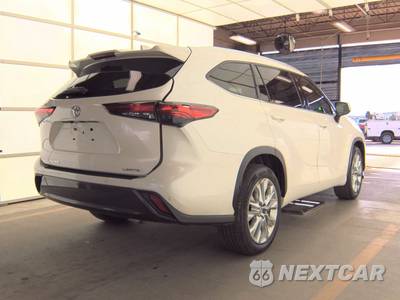 2020 Toyota Highlander Limited - zdjęcie 4 z 38 - miniatura