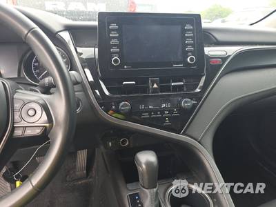 2024 Toyota Camry SE - zdjęcie 11 z 44 - miniatura