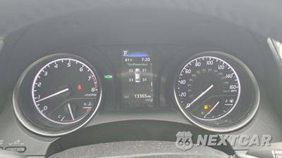 2024 Toyota Camry SE - zdjęcie 21 z 44 - miniatura