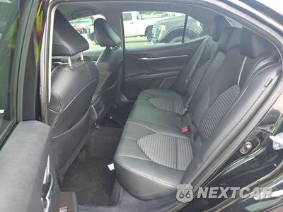 2024 Toyota Camry SE - zdjęcie 13 z 44 - miniatura