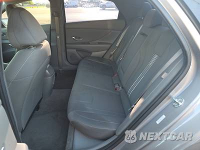 2024 Hyundai Elantra SEL - zdjęcie 13 z 33 - miniatura
