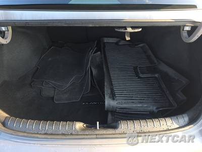 2024 Hyundai Elantra SEL - zdjęcie 16 z 33 - miniatura