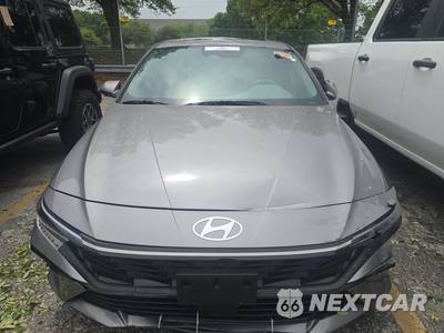 2024 Hyundai Elantra SEL - zdjęcie 2 z 33 - miniatura
